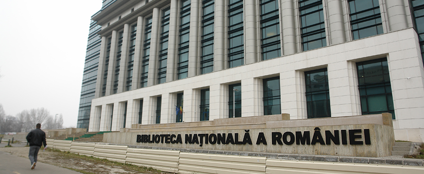 accesul principal în sediul Bibliotecii Naționale a României și Ministrului Culturii - foto: F. Bălteanu, 10 ianuarie 2014