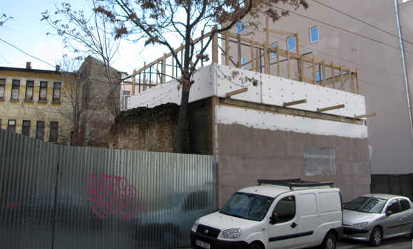 şantier fără panou, Calea Moșilor 108 - foto: O. Mihalache, 03.12.2015